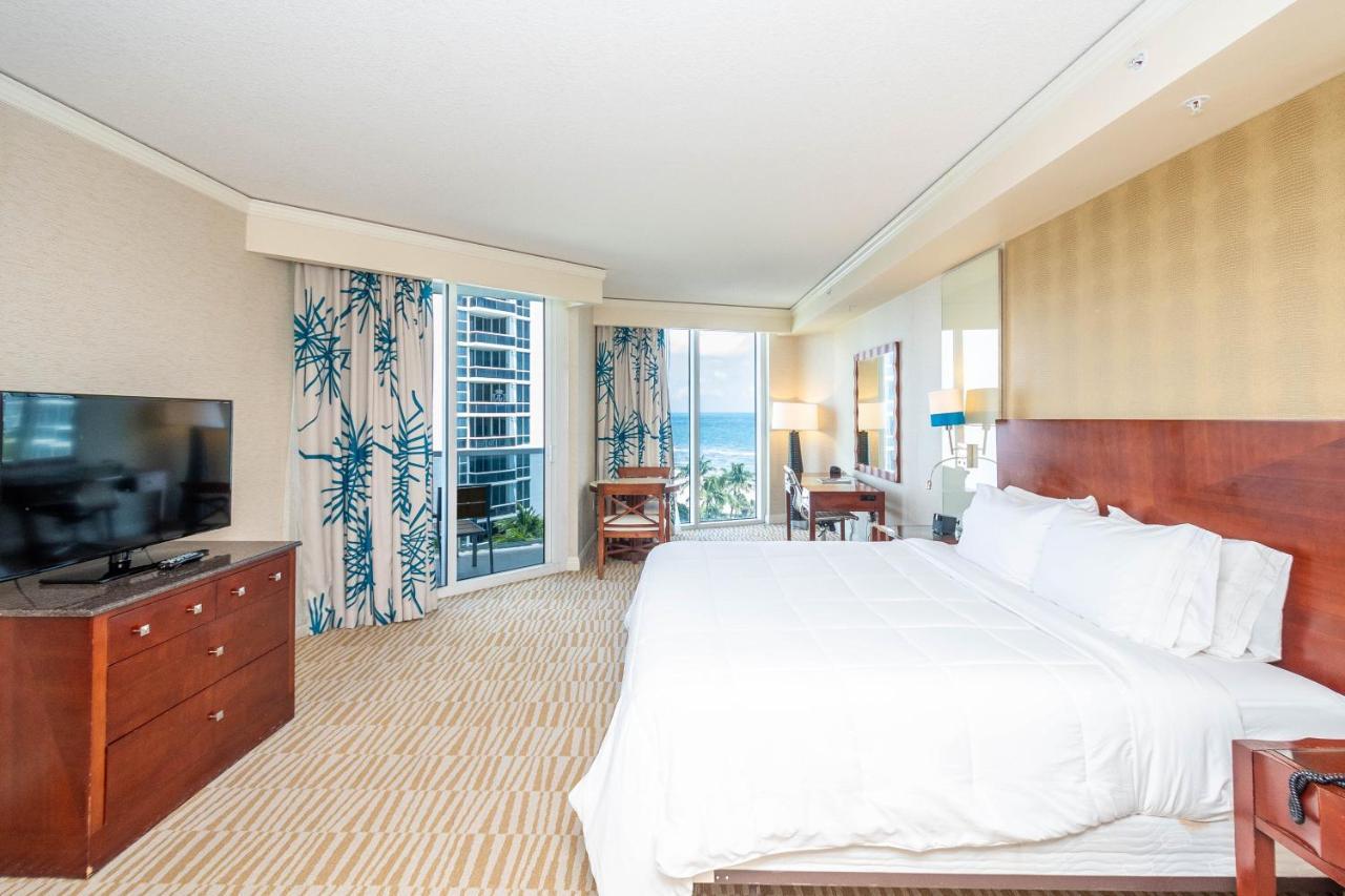 Trump Intl 2 Bedroom Apartment 1600 Sqf Ocean And Bay View Sunny Isles Beach Zewnętrze zdjęcie