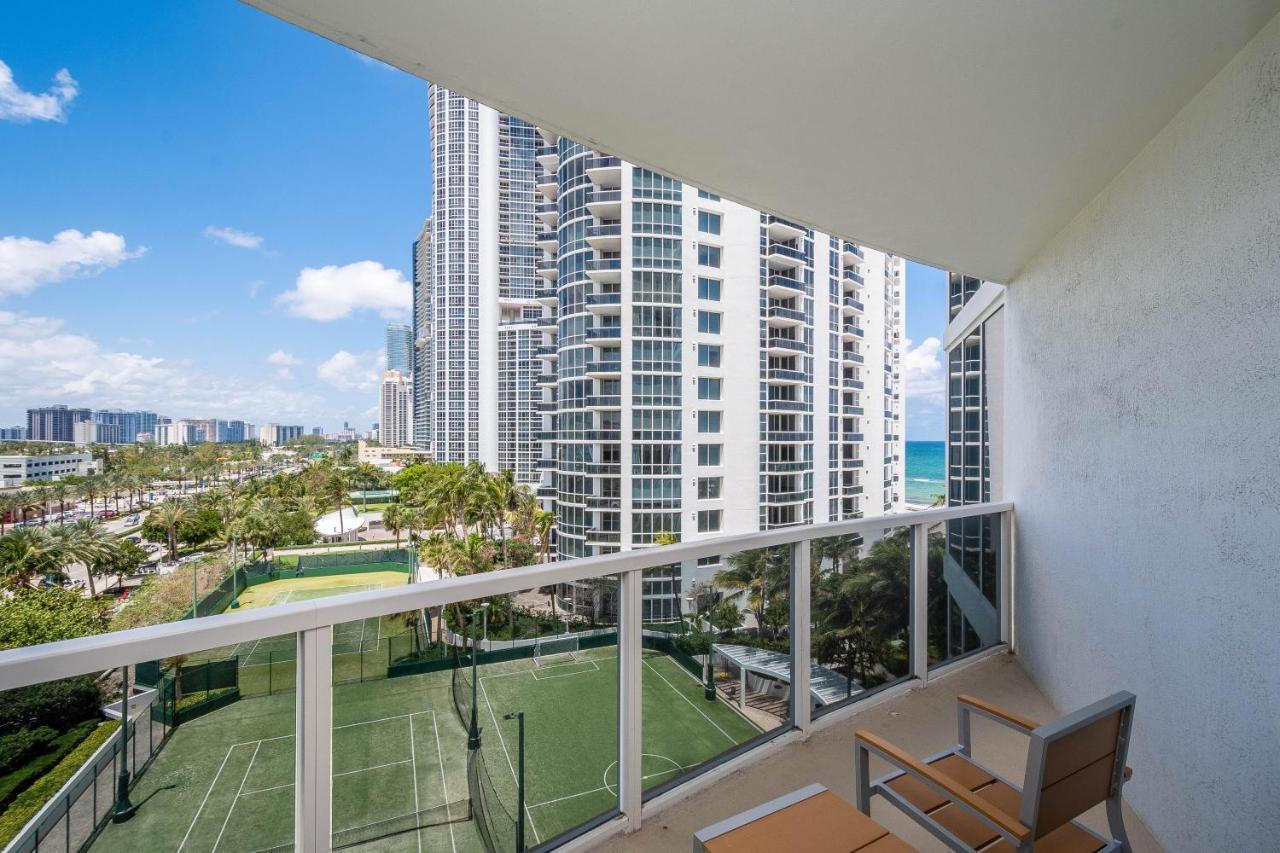 Trump Intl 2 Bedroom Apartment 1600 Sqf Ocean And Bay View Sunny Isles Beach Zewnętrze zdjęcie