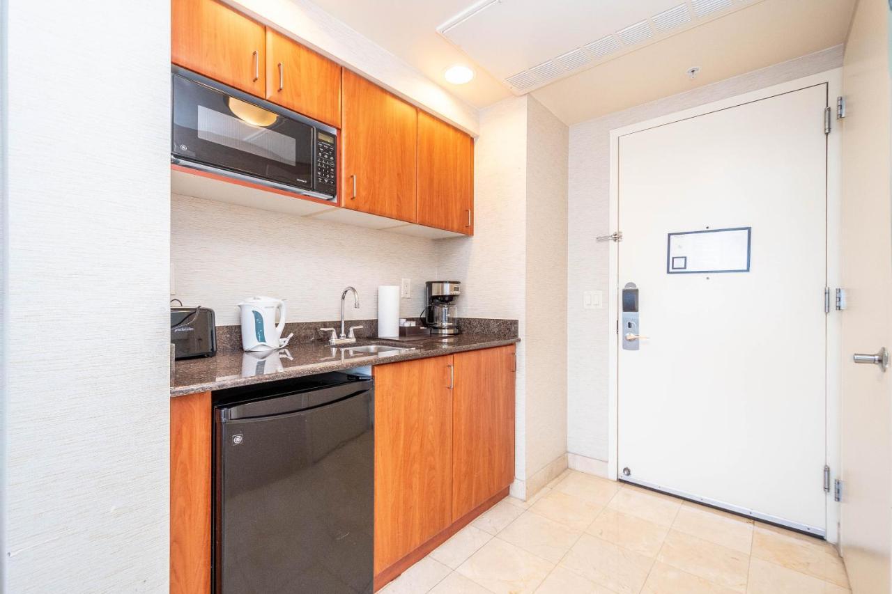 Trump Intl 2 Bedroom Apartment 1600 Sqf Ocean And Bay View Sunny Isles Beach Zewnętrze zdjęcie
