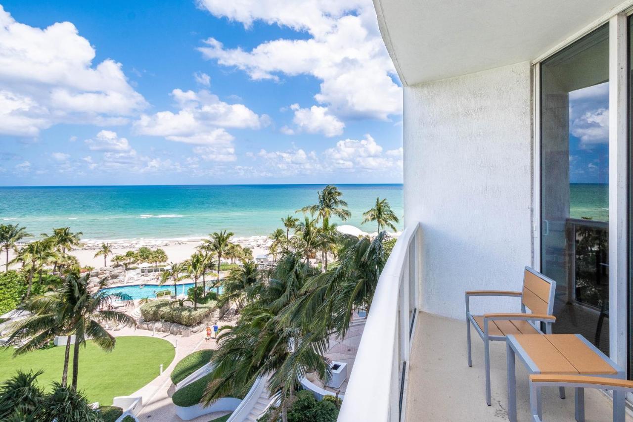 Trump Intl 2 Bedroom Apartment 1600 Sqf Ocean And Bay View Sunny Isles Beach Zewnętrze zdjęcie