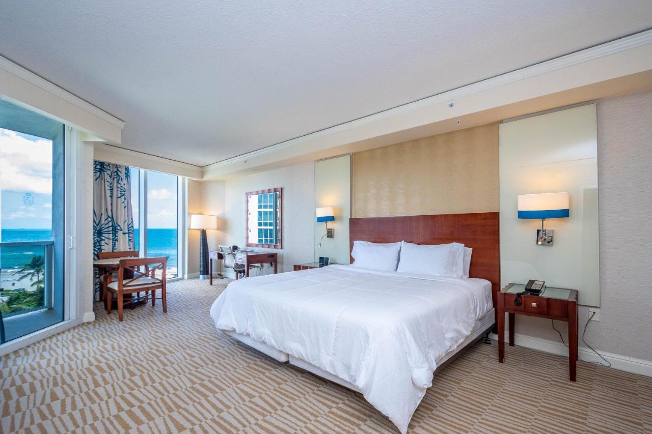 Trump Intl 2 Bedroom Apartment 1600 Sqf Ocean And Bay View Sunny Isles Beach Zewnętrze zdjęcie
