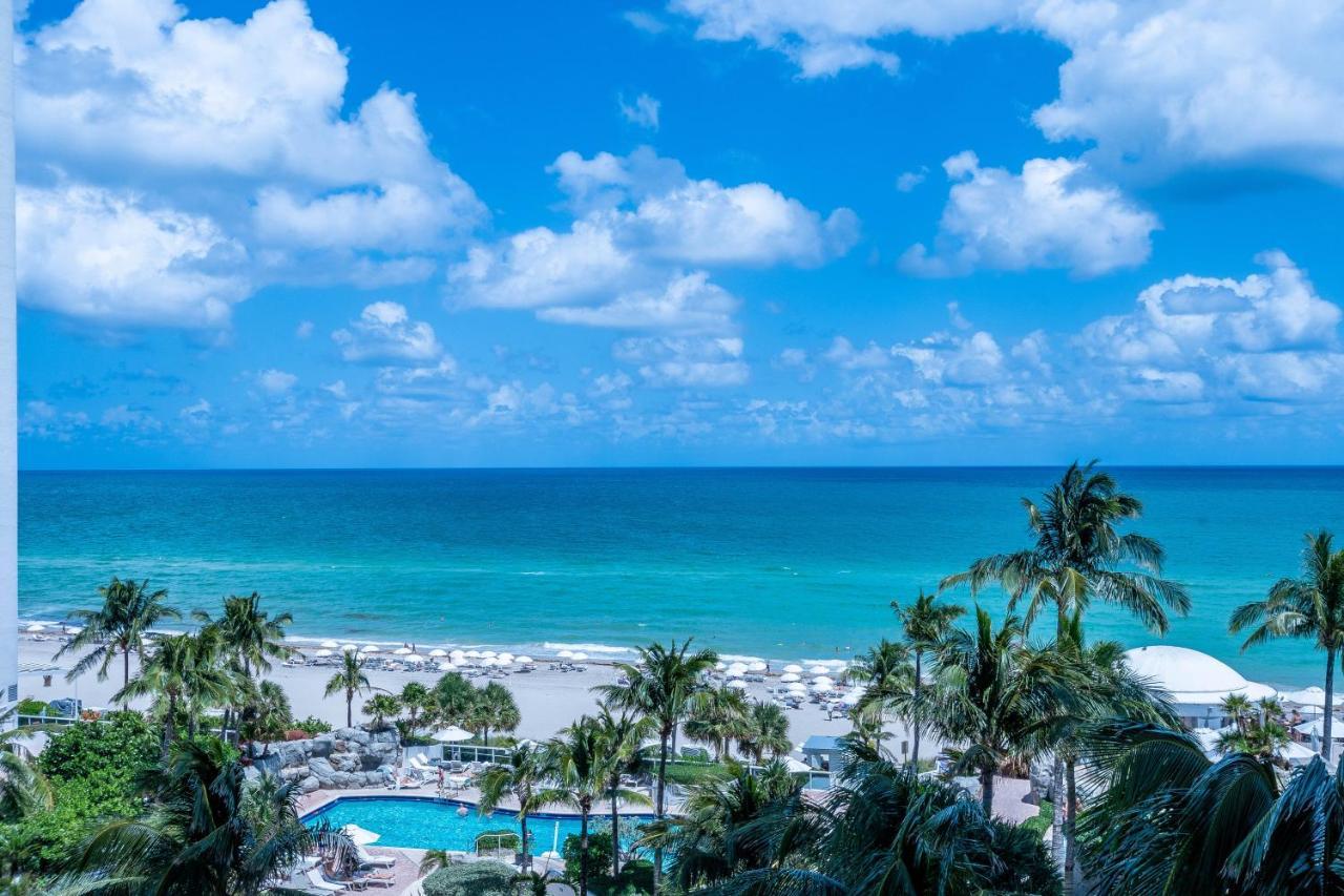 Trump Intl 2 Bedroom Apartment 1600 Sqf Ocean And Bay View Sunny Isles Beach Zewnętrze zdjęcie